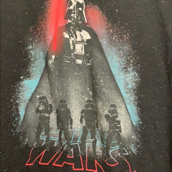 $10 SALE | STAR WARS graphic tee - Picture 2 of 4